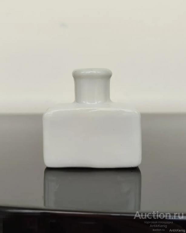 193 Фарфоровая чернильница белая Начало 20 века Германия 