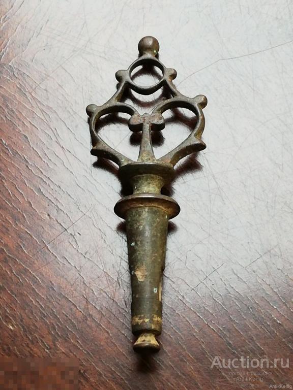 Бронзовый кран для самовара 19 век Высота 11,2 см. 