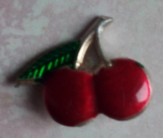 Значок. Детские. Вишенка.1.1
