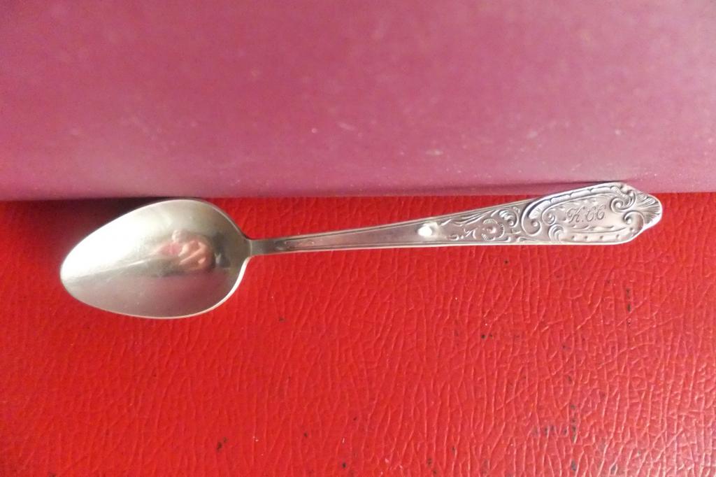 Ложка чайная. Серебро 875 пр. Серебряная чайная ложка КСС