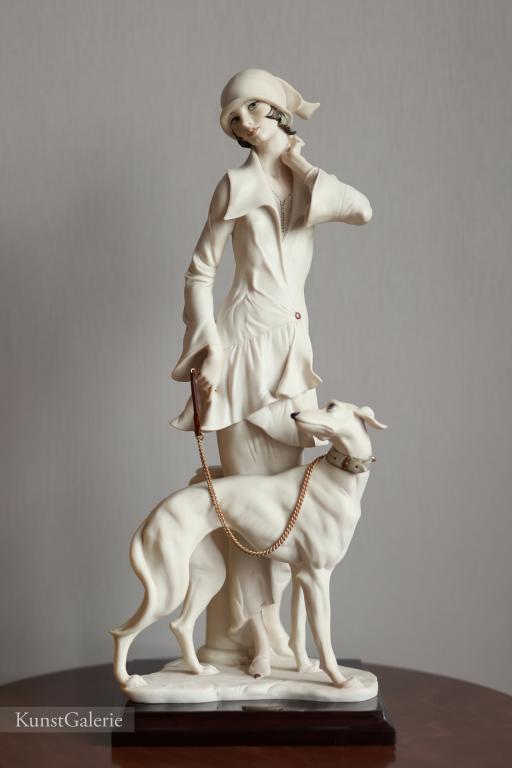 Леди с борзой Giuseppe Armani статуэтка Florence Capodimonte 0195F