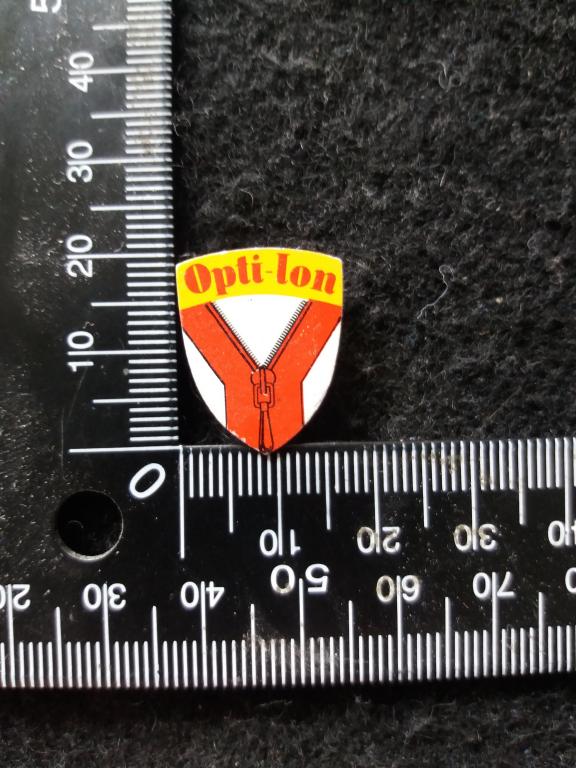 Иностранный знак "OPTI-LON" / фирма / завод (11)