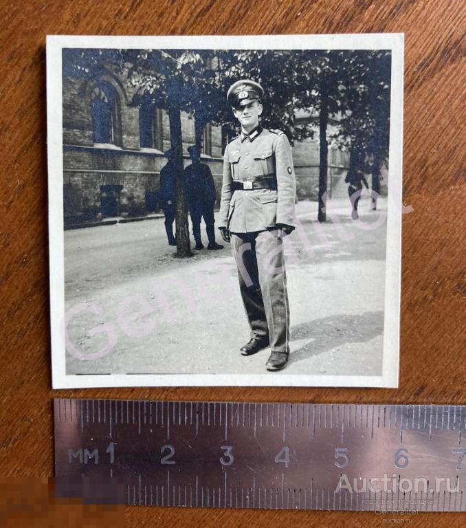 Фото Фотография 1941 - 1945 ВОВ Война Рейх Германия Вермахт Солдат Униформа Нашивка 