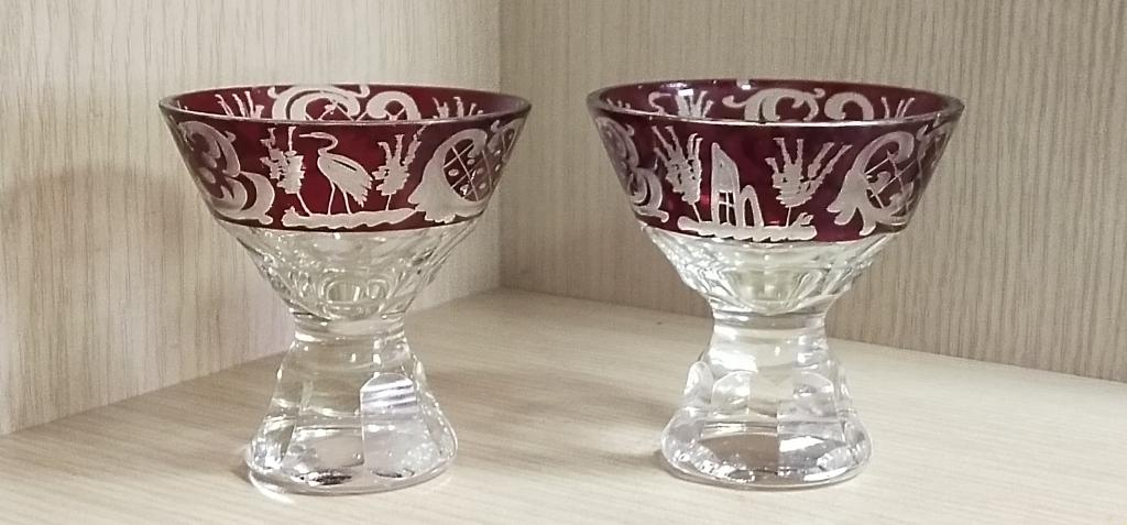 Рюмки . Богемия. Рубиновое стекло. 2 штуки.