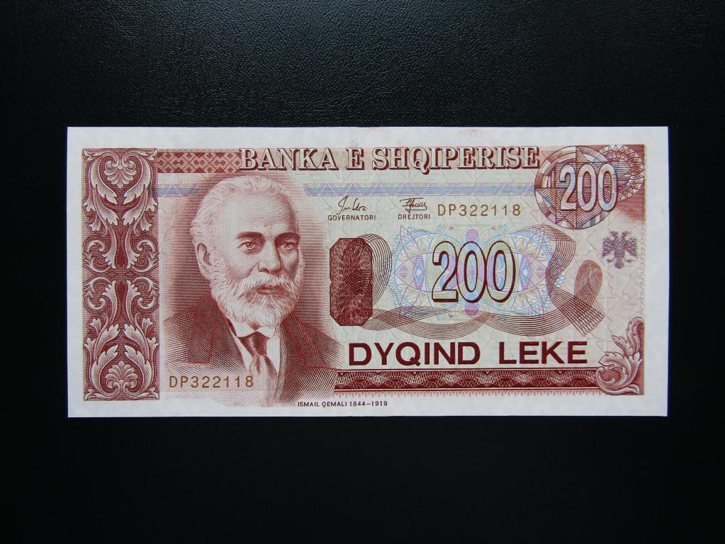 Албания - 200 лек 1994г. UNC.