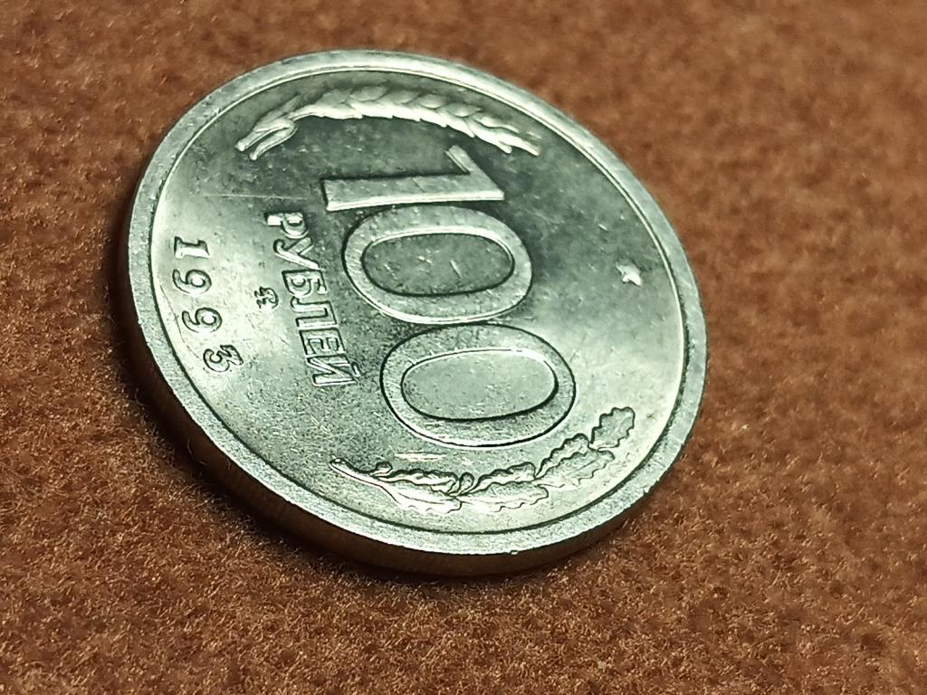 100 рублей 1993 года INC в коллекцию штемпельный блеск
