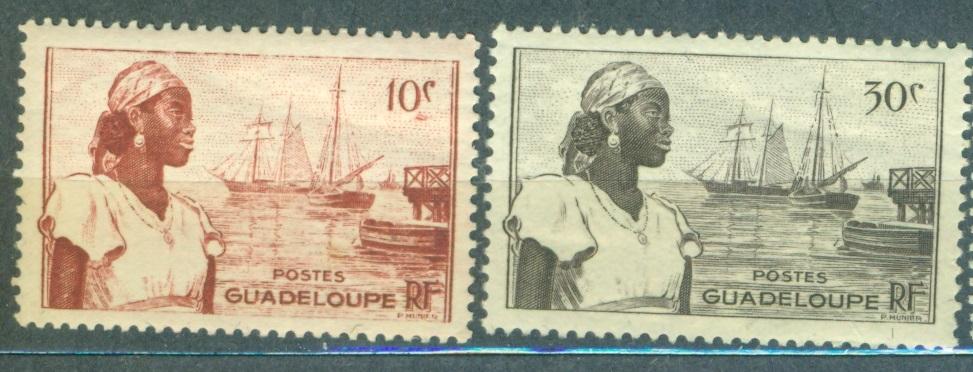 Гваделупа 1947 г.  стандарт Ландшафт Парусник Абориген негашеная**