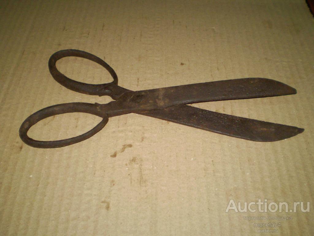 Старинные ножницы. Ржавые. Дешево. Не стригут.