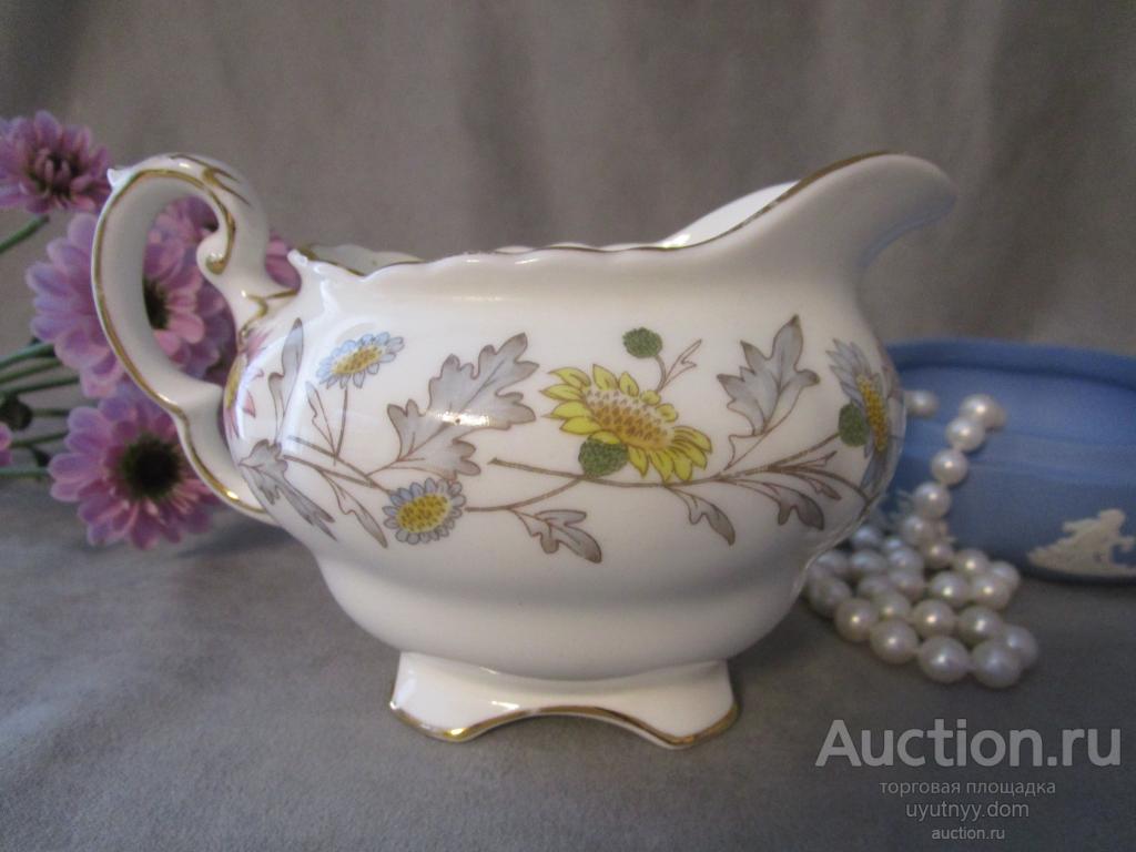 384. АНТИКВАРНЫЙ СЛИВОЧНИК МОЛОЧНИК  костяной фарфор COALPORT