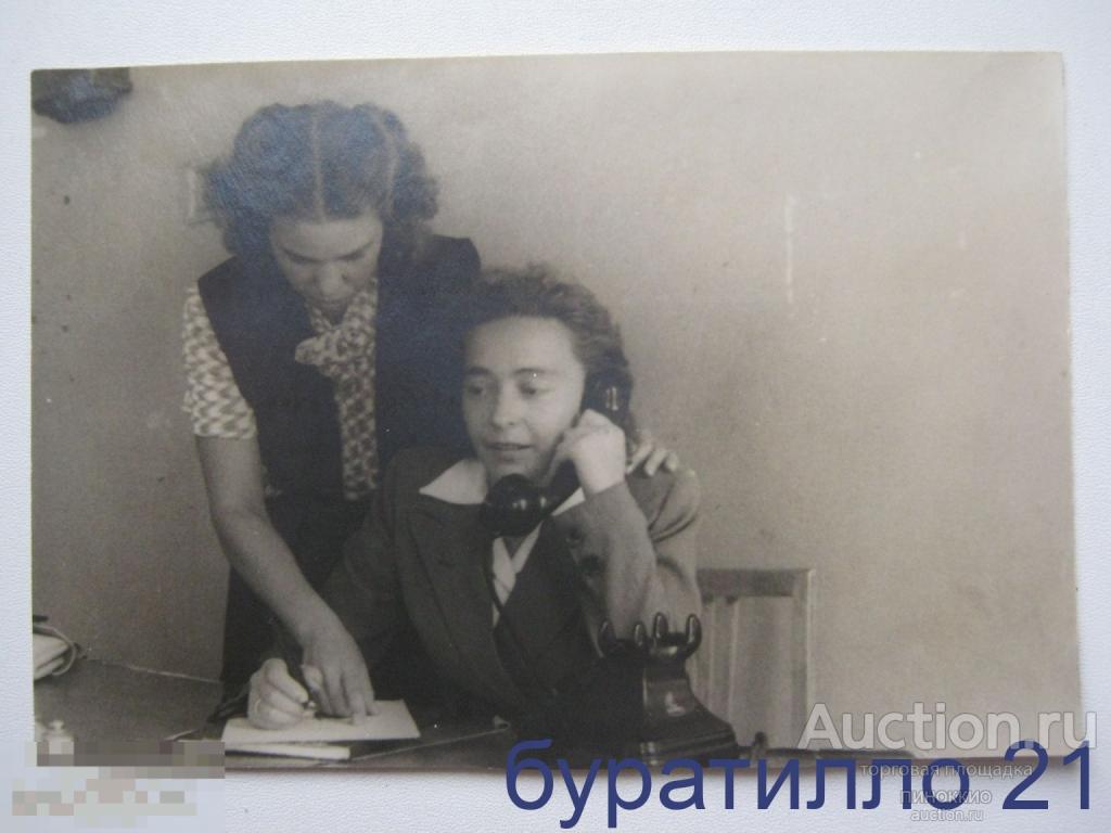&quot;Фото девушек на работе. &quot;  9х13 