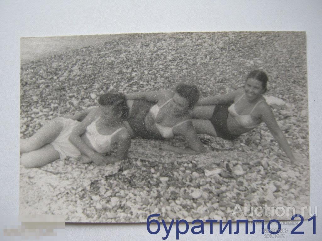 &quot; Девушки на пляже&quot;  14х9 
