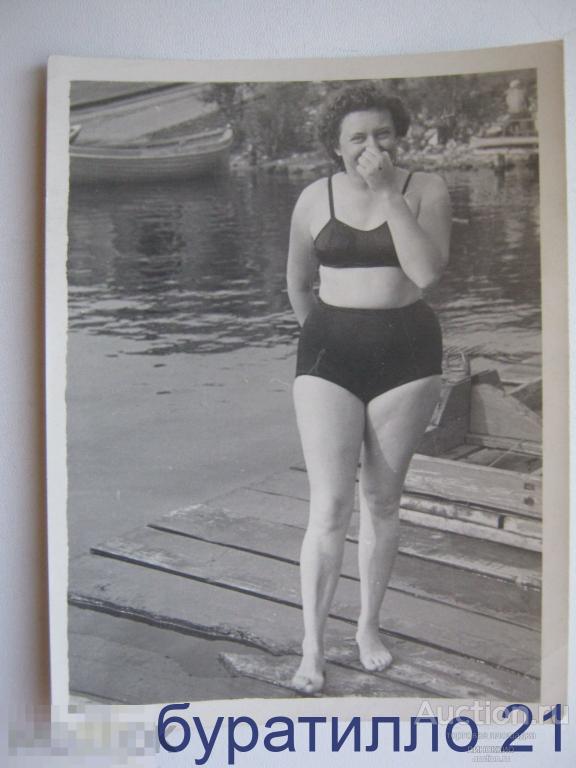 " Фото девушки на речке" 9х12 