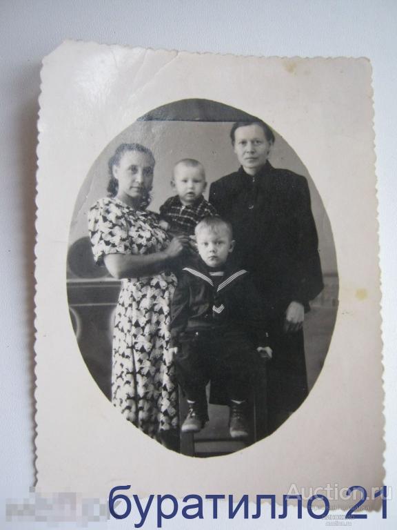 &quot; Фото женщин с детьми&quot;  9х11 