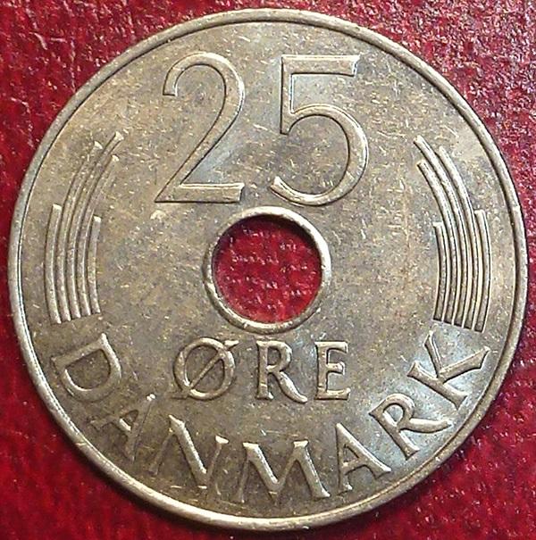 Дания 25 эре 1986 года.