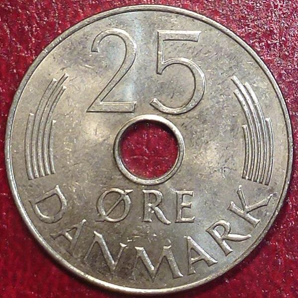 Дания 25 эре 1988 года.