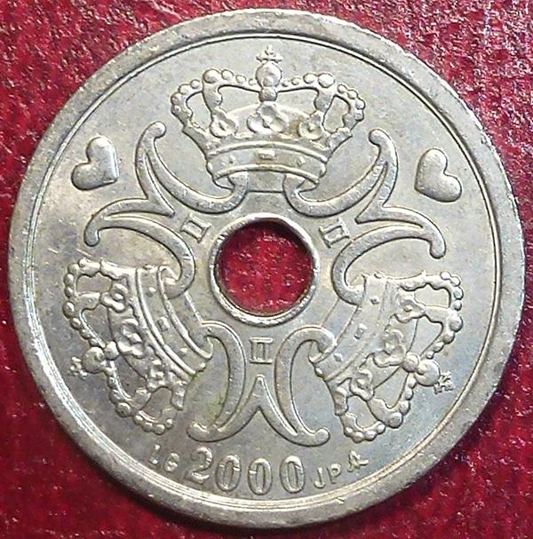 Дания 1 крона 2000 года.