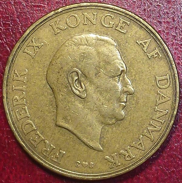Дания 2 кроны 1956 года.