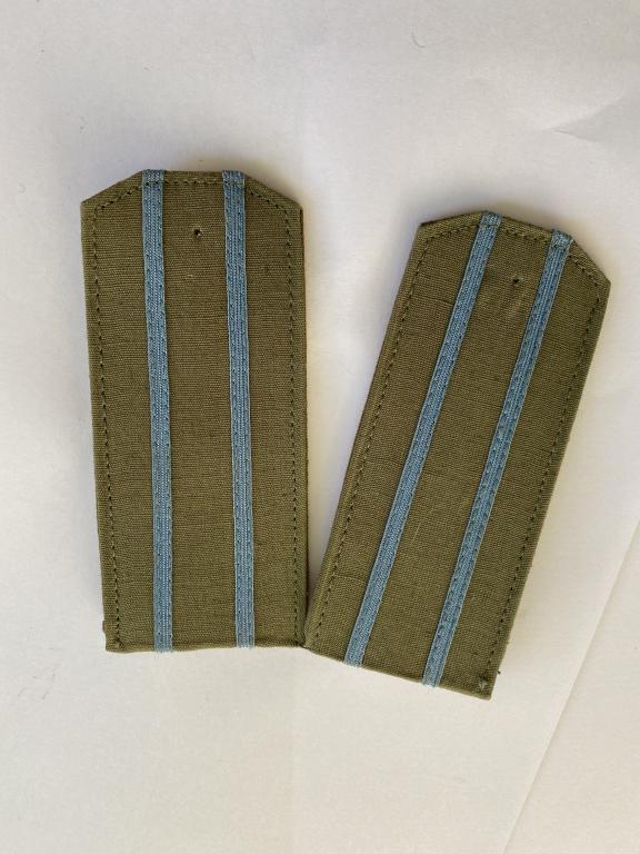 Погоны на рубашку для старших офицеров ВВС СССР 1950-х годов.