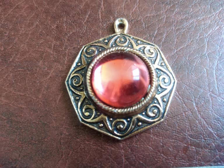 Кулон времён СССР. Клеймо завода "Рекорд"