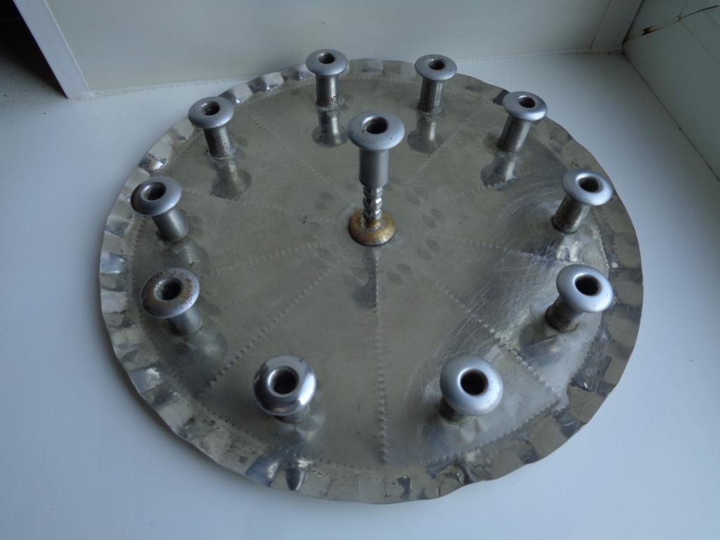 Старинный,церковный,латунный подсвечник на 11 свечей,латунь в никеле.