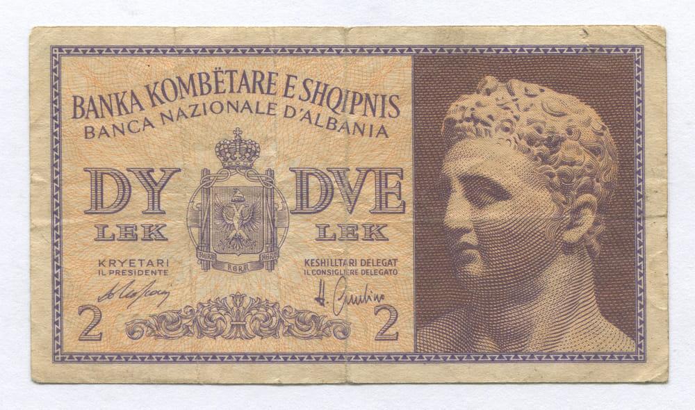 АЛБАНИЯ  2 ЛЕКА 1944  VF