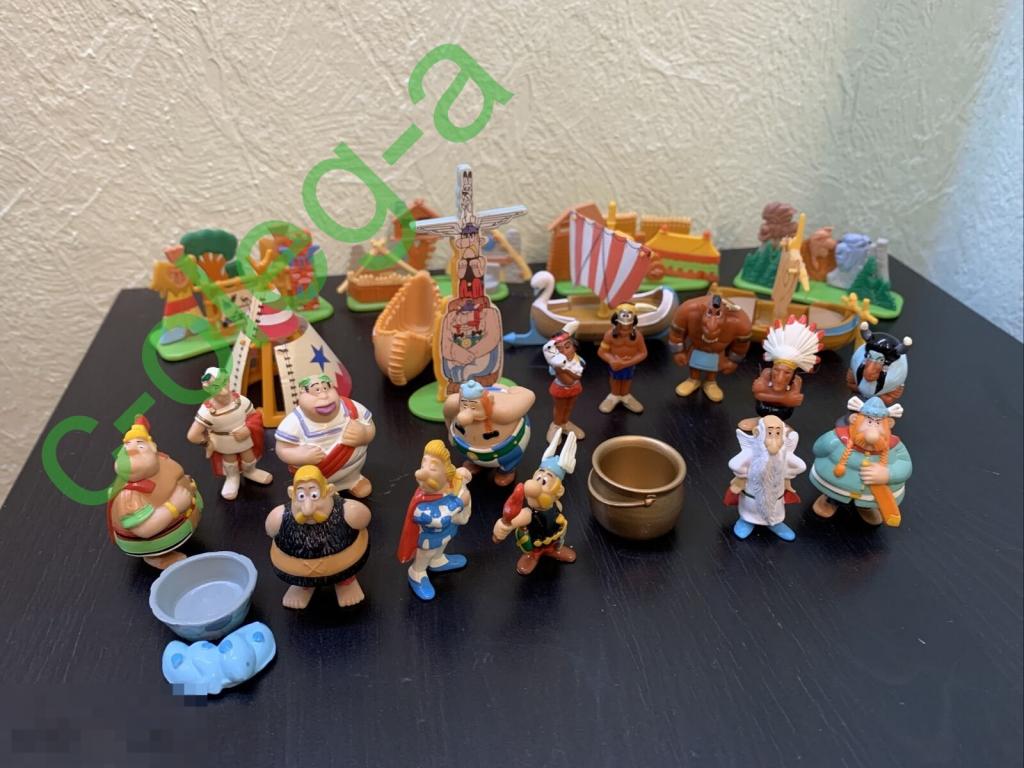 Фигурки из Киндер-Сюрприз Астерикс в Америк 
