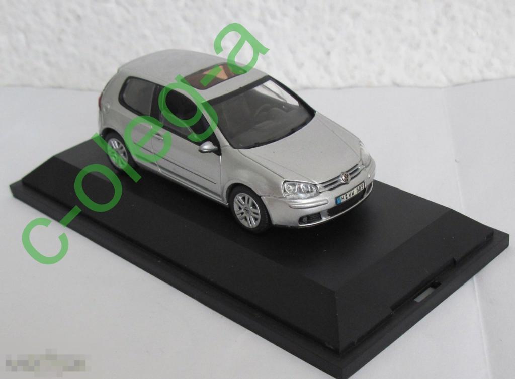 Vw Volkswagen Golf V 3 двери 1/43 Schuco 