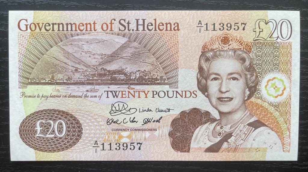 20 фунтов Остров Святой Елены 2004 UNC