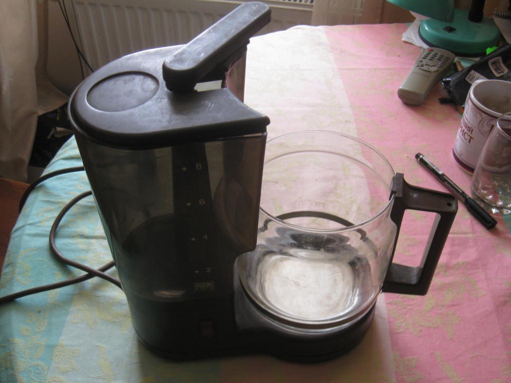 Кофеварка ГДР (Германия) 1980-е годы, рабочая (4.26)