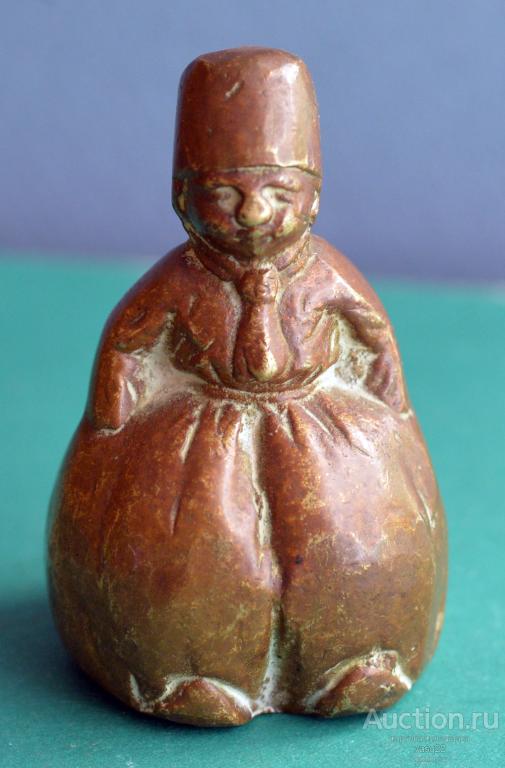 Европа колокольчик вызывной   латунь  высота 5,5 см