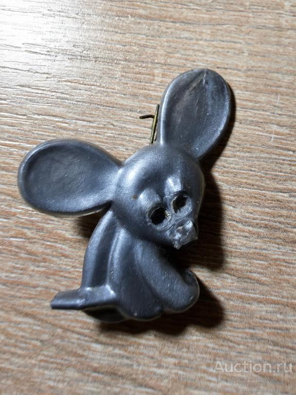 ЗНАК ДЕТСКИЙ МЫШОНОК МЫШКА СЕРАЯ