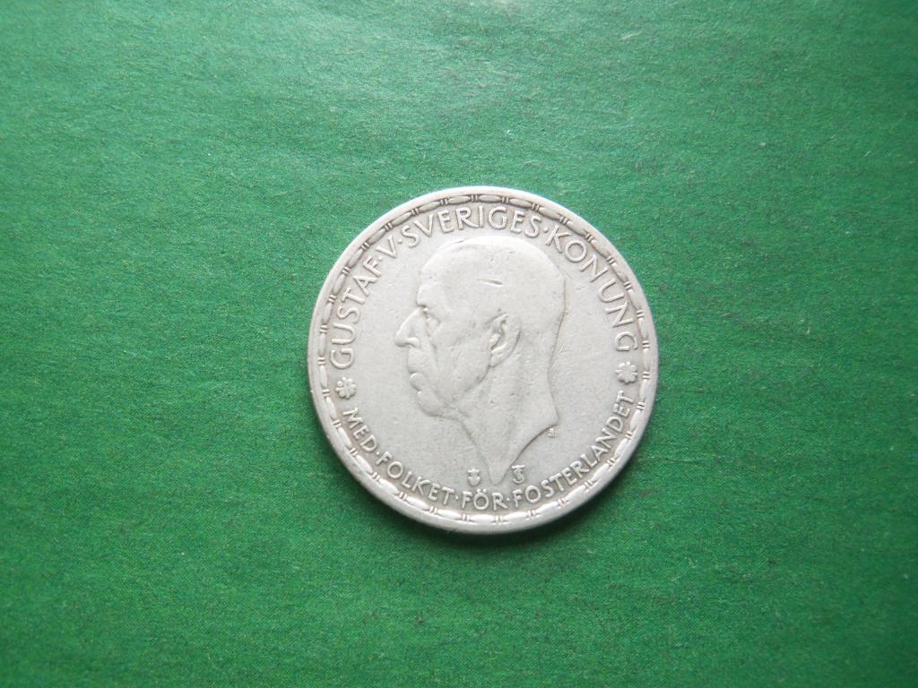Швеция 1 крона 1947 г. серебро.