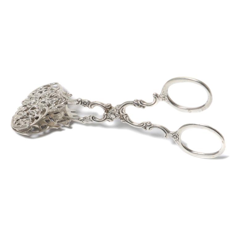 Серебряные кондитерские щипцы. Швеция, 1954 год.