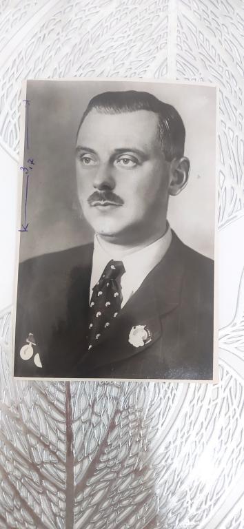 Фотография С. Михалкова 1950 г. Фотограф Г.Вайль