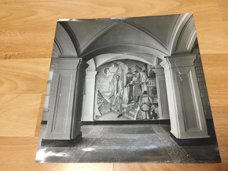Фото СССР. Пенза вестибюль Политеха. Мозаика. К звездам. Космонавт Пацаев. Пенза Фото. Мозаика Пенза