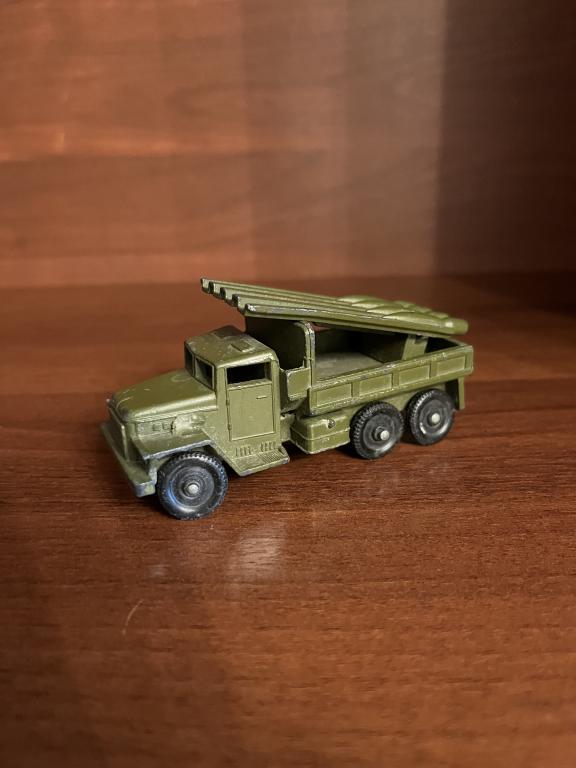 Военная техника ТПЗ Катюша. Не игранная.