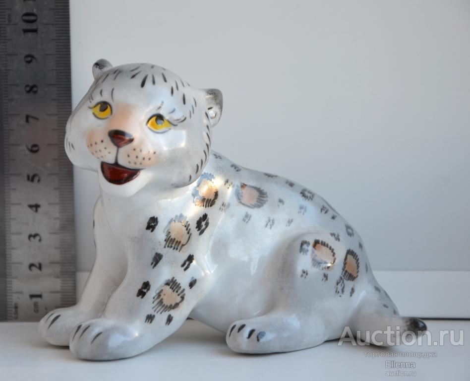 Вербилки. Фарфоровая статуэтка "Снежный барс". Кошка котенок котик