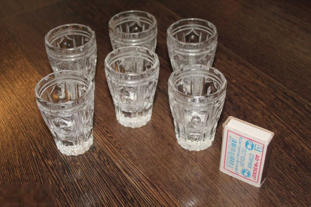 Стопки рюмки стекло 6 шт.
