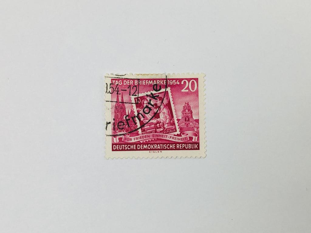 День печати. Почта. Германия (ГДР). 1954. Михель: DD 445A. Гашен