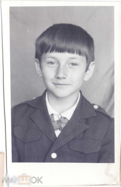 Мальчик школьник пионер. 1970-80-е гг.