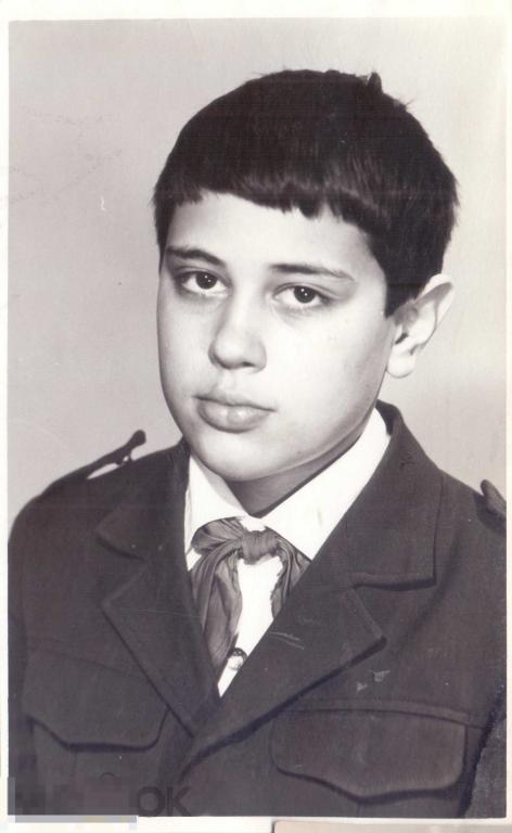 Мальчик школьник пионер. 1970-80-е гг.