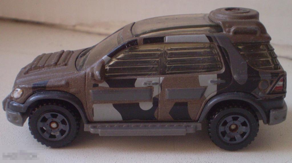 Таиланд. Matchbox. Джип Мерседес-Бенц ML 320. 2017 г. Mattel