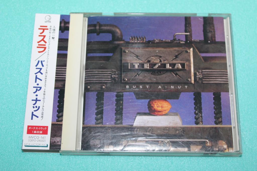 Tesla / Bust A Nut 94 / Japan 1st Press