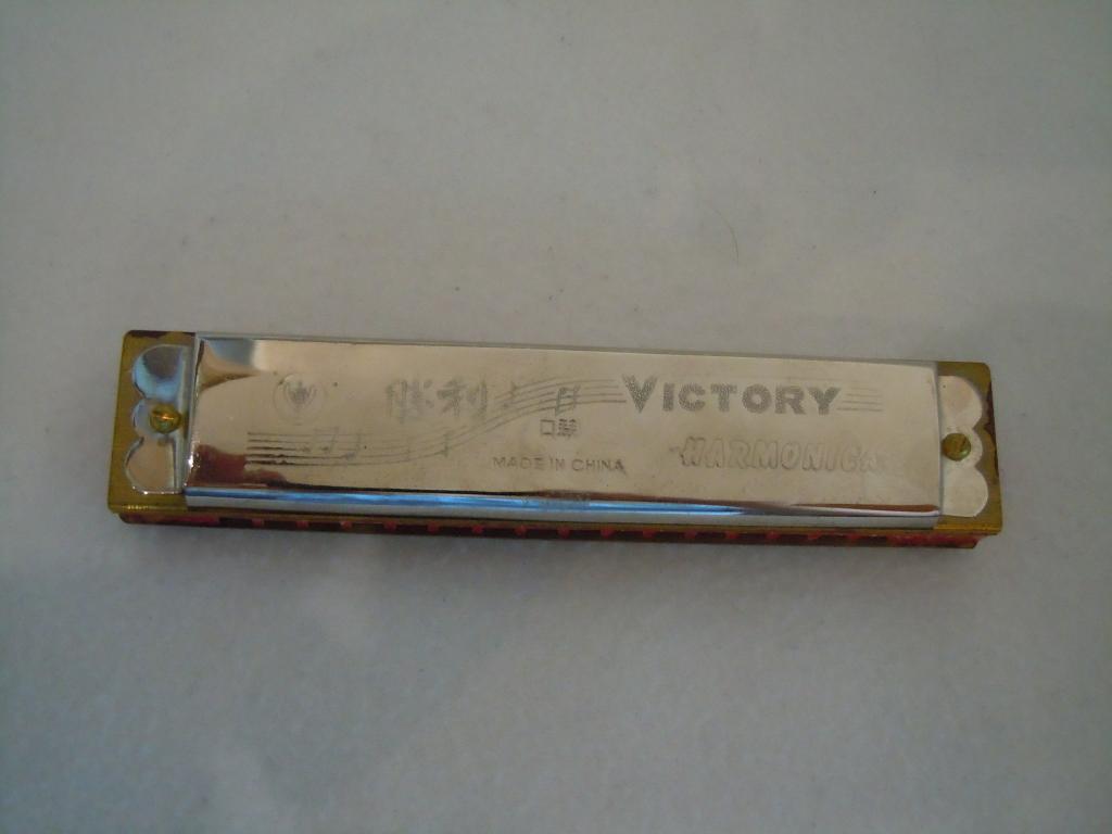 Губная гармошка Victory Китай, дл-13см, в рабочем состоянии