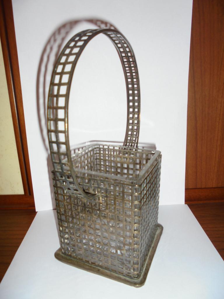 Конфетница, салфетница. Серебро. Австро-Венгрия. Вена.