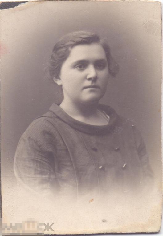 Молодая женщина. Фотография Н.М. Кузаева, Нижний Новгород. До 1917 г.