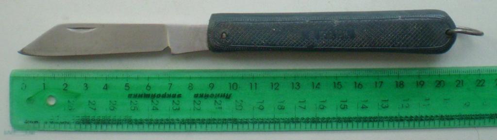 Винтаж из СССР. Перочинный складной нож ножик. Ручка - пластик, лезвие - нержавейка
