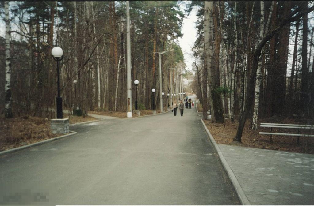 Санаторий Кисегач. Аллея. 2000-е гг.