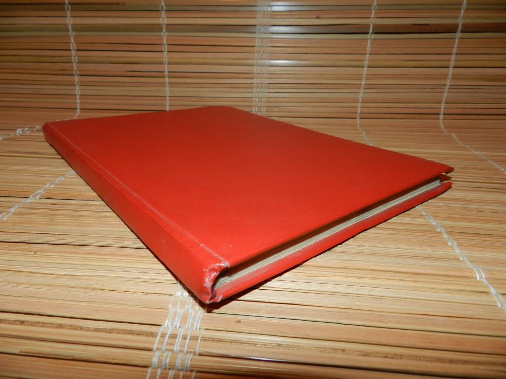 ПОДБОРКА-ВЫРЕЗКИ Журнала "ЗА РУЛЕМ" 170 стр. (ТВЕРДЫЙ ПЕРЕПЛЕТ) СССР 1970-80гг