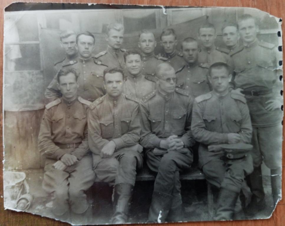 Фото. Военнослужащие ВВС. Сахалин 1947